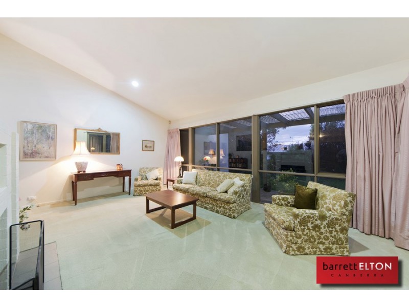 37 Shepherdson Place, Isaacs ACT 2607