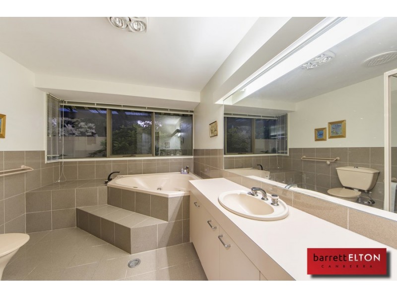 37 Shepherdson Place, Isaacs ACT 2607