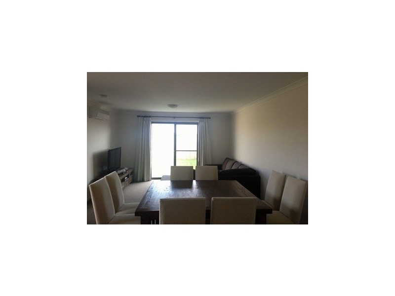 42 Isbister Street, Macgregor ACT 2615