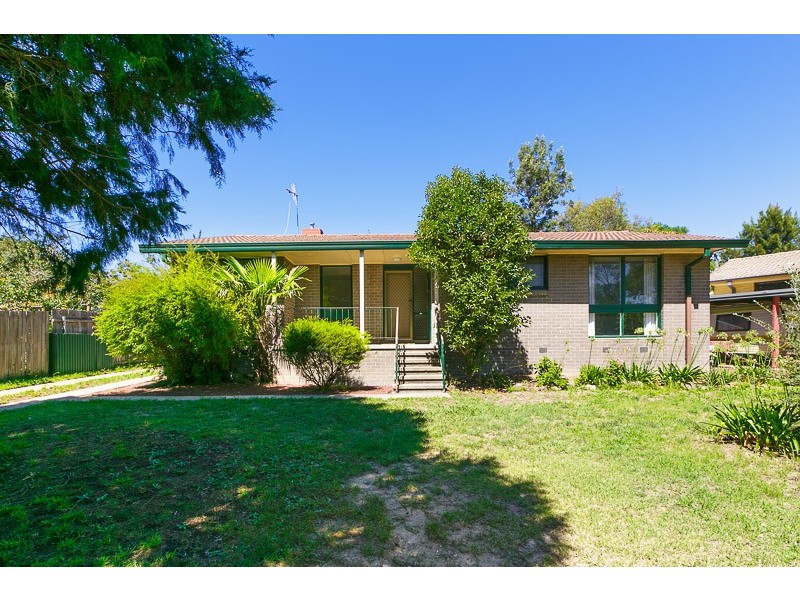 24 Yambina Crescent, Waramanga ACT 2611