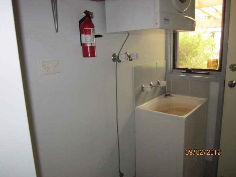 9 Thornhill Street, Dunlop ACT 2615