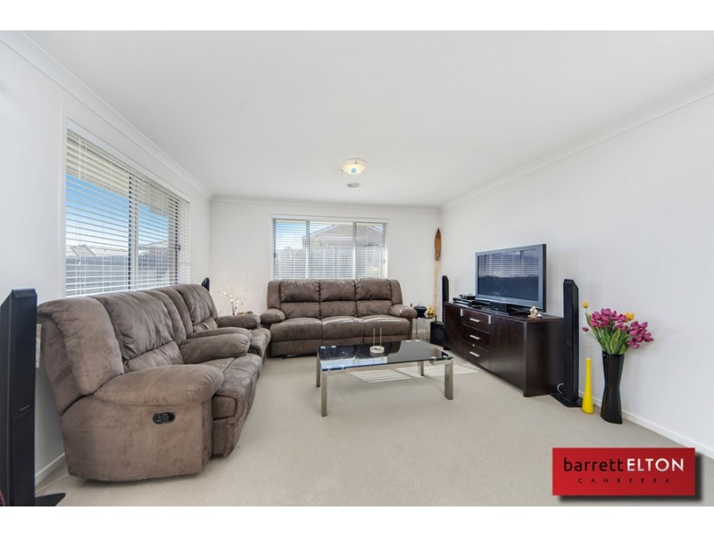 92 Hollows Circuit, Macgregor ACT 2615