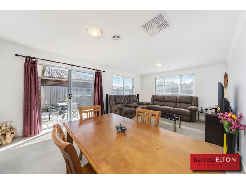 92 Hollows Circuit, Macgregor ACT 2615