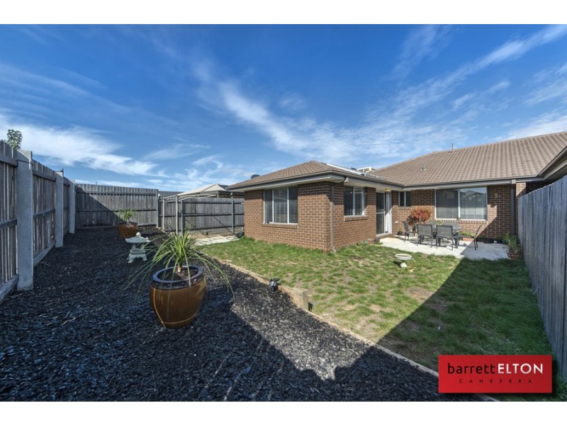 92 Hollows Circuit, Macgregor ACT 2615