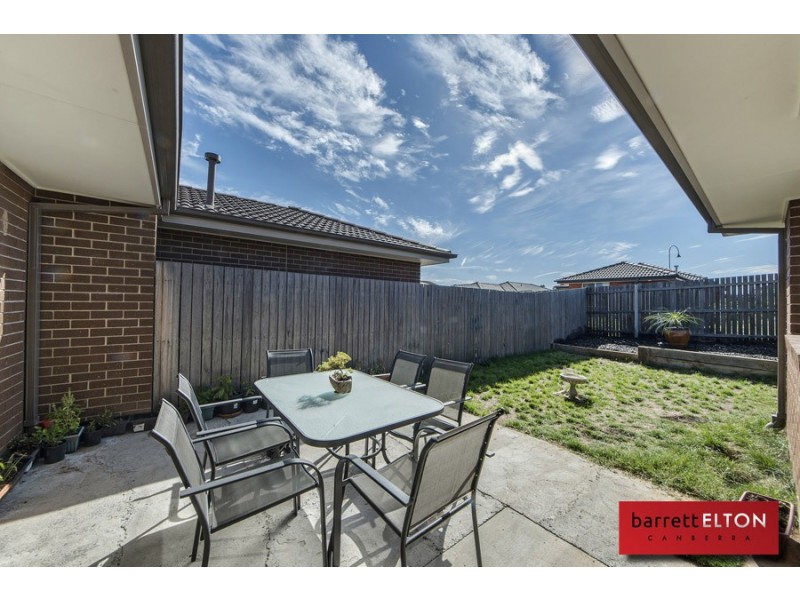 92 Hollows Circuit, Macgregor ACT 2615