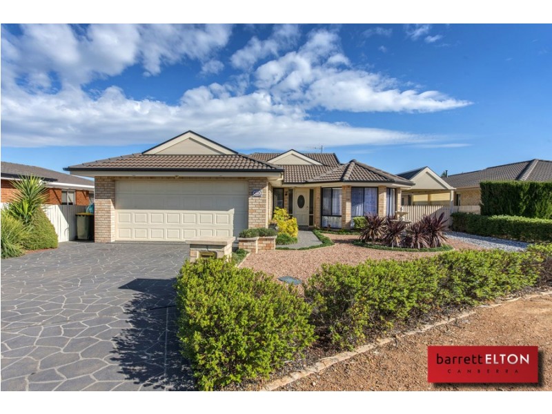 10 Tarrant Crescent, Dunlop ACT 2615