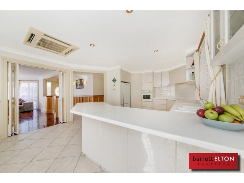 10 Tarrant Crescent, Dunlop ACT 2615