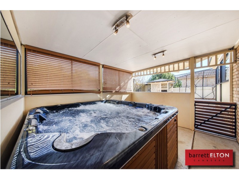10 Tarrant Crescent, Dunlop ACT 2615
