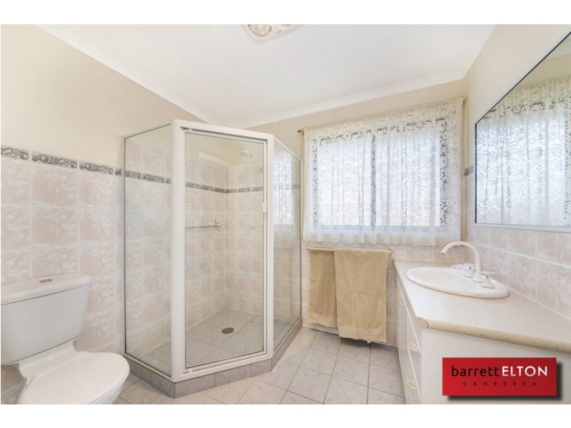 10 Tarrant Crescent, Dunlop ACT 2615