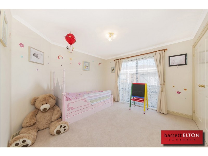 10 Tarrant Crescent, Dunlop ACT 2615