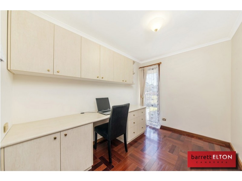 10 Tarrant Crescent, Dunlop ACT 2615