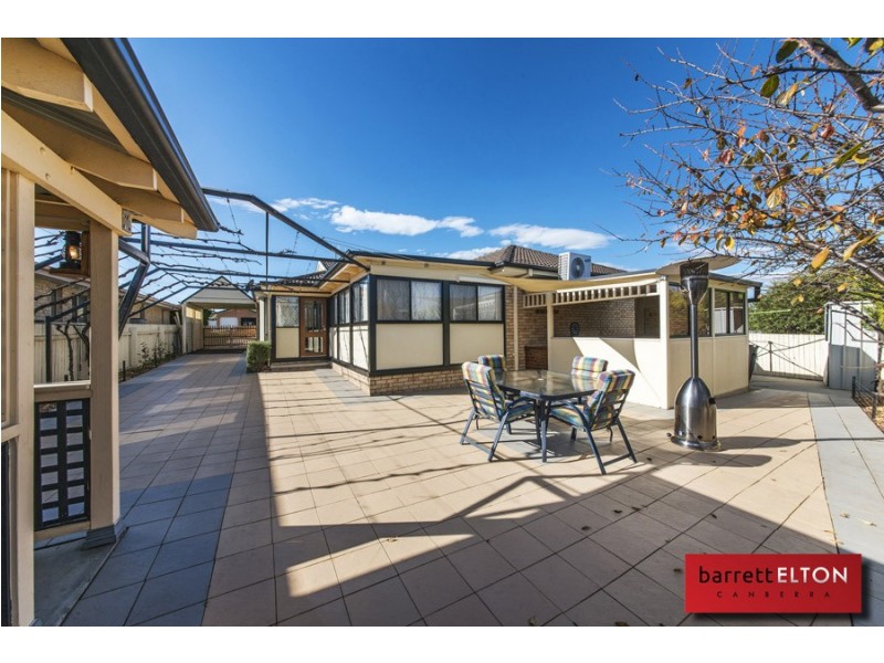 10 Tarrant Crescent, Dunlop ACT 2615