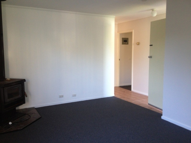 8 Yabsley Place, Charnwood ACT 2615