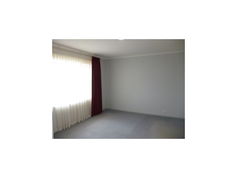 5 Maray Place, Ngunnawal ACT 2913