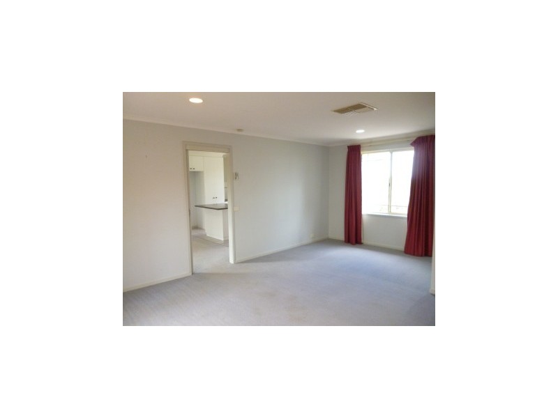 5 Maray Place, Ngunnawal ACT 2913