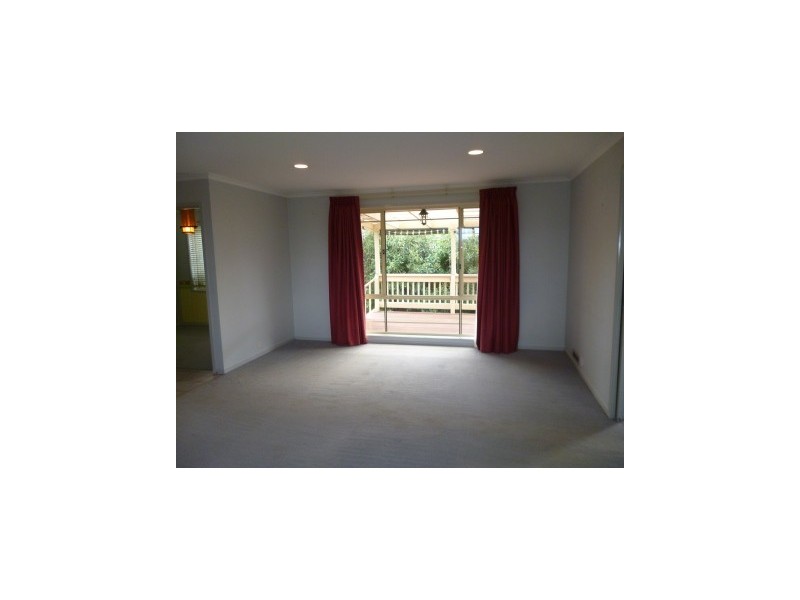 5 Maray Place, Ngunnawal ACT 2913