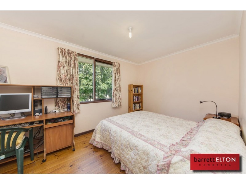 26 Hirschfeld Crescent, Macgregor ACT 2615