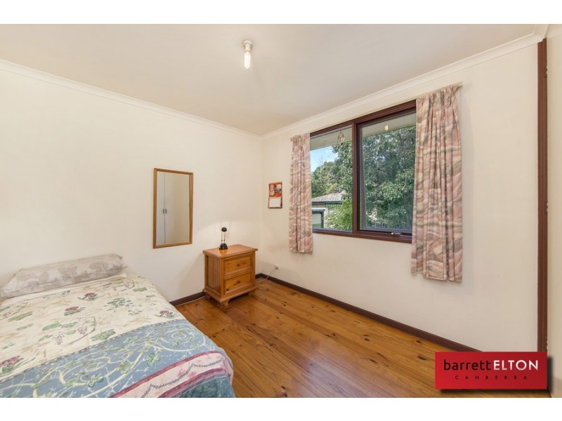 26 Hirschfeld Crescent, Macgregor ACT 2615