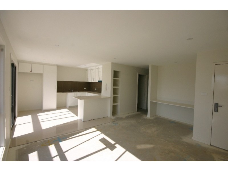 1-8/52 Jeff Snell Crescent, Dunlop ACT 2615