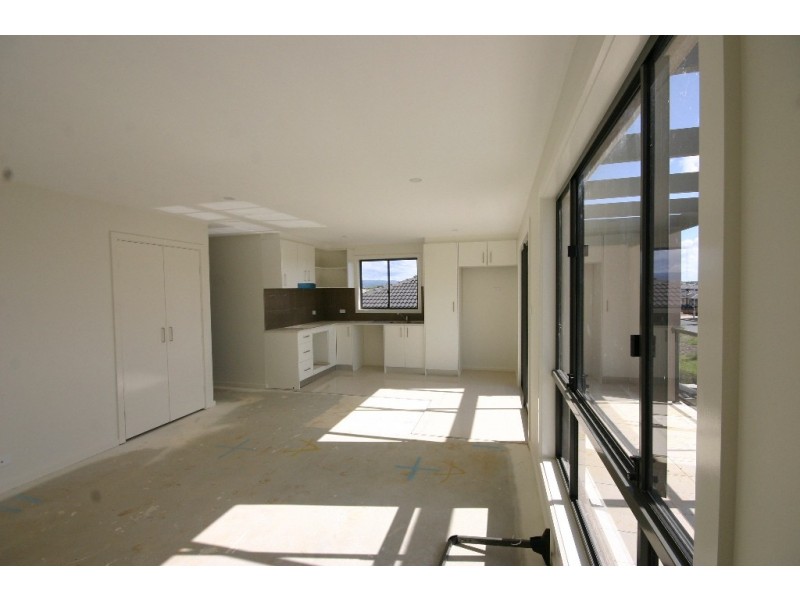 1-8/52 Jeff Snell Crescent, Dunlop ACT 2615