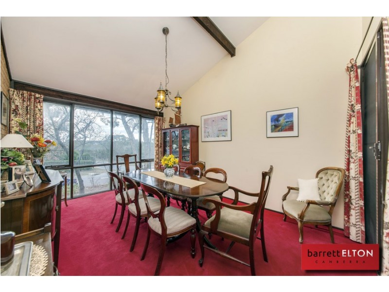 14 Solomon Crescent, Latham ACT 2615