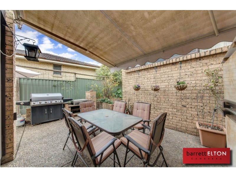 14 Solomon Crescent, Latham ACT 2615