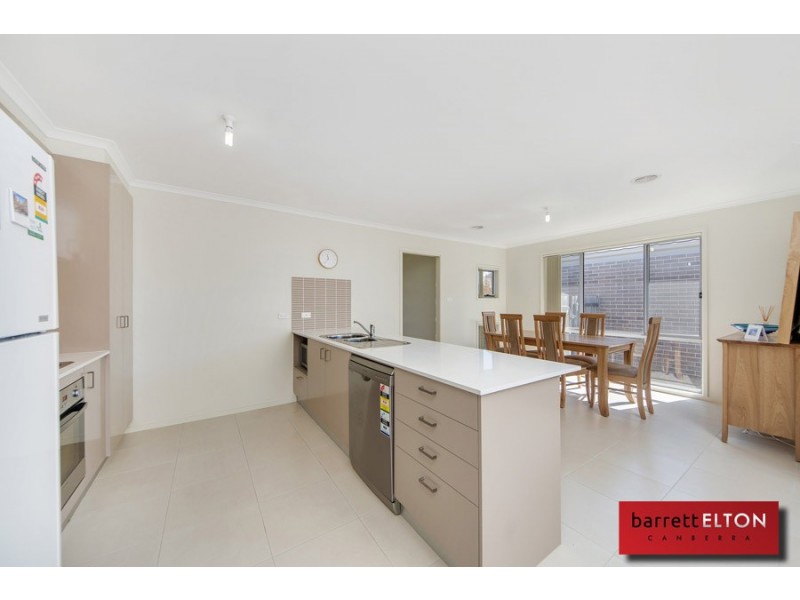 6 Jack Ryan Street, Forde ACT 2914