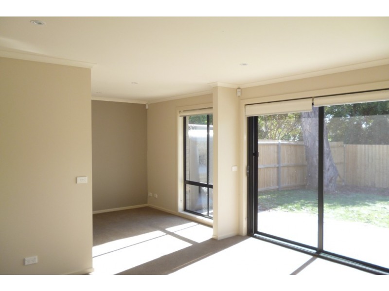 4/1 Coppin Place, Weetangera ACT 2614