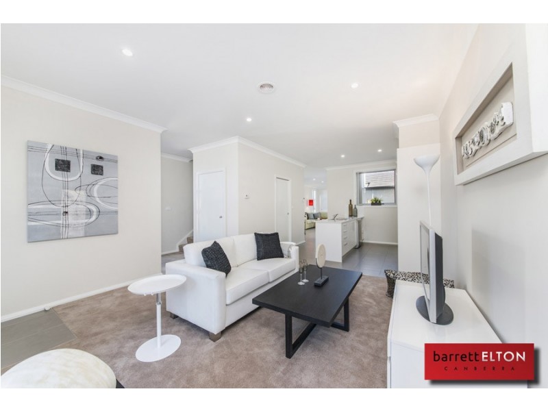 27 Tom Nicholas Crescent, Forde ACT 2914