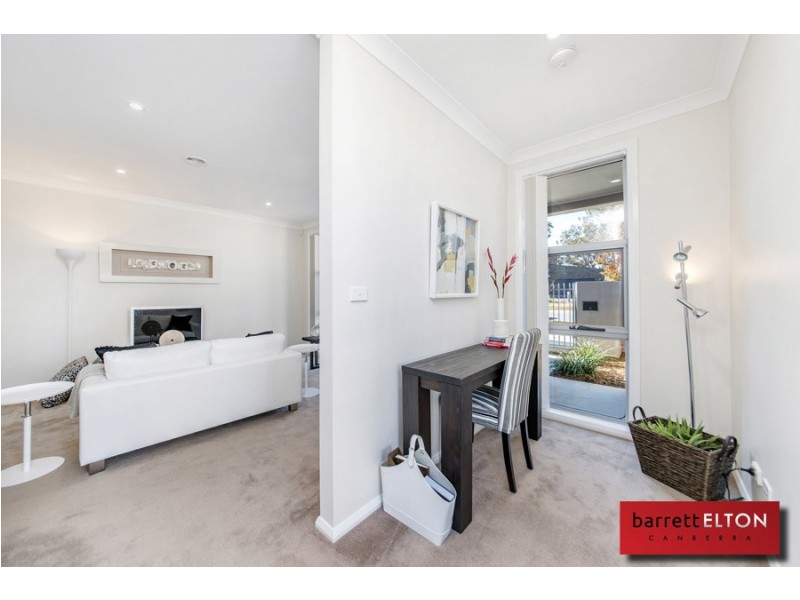27 Tom Nicholas Crescent, Forde ACT 2914