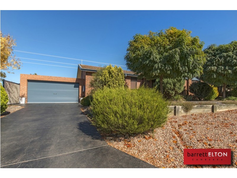 8 Schuler Place, Mckellar ACT 2617