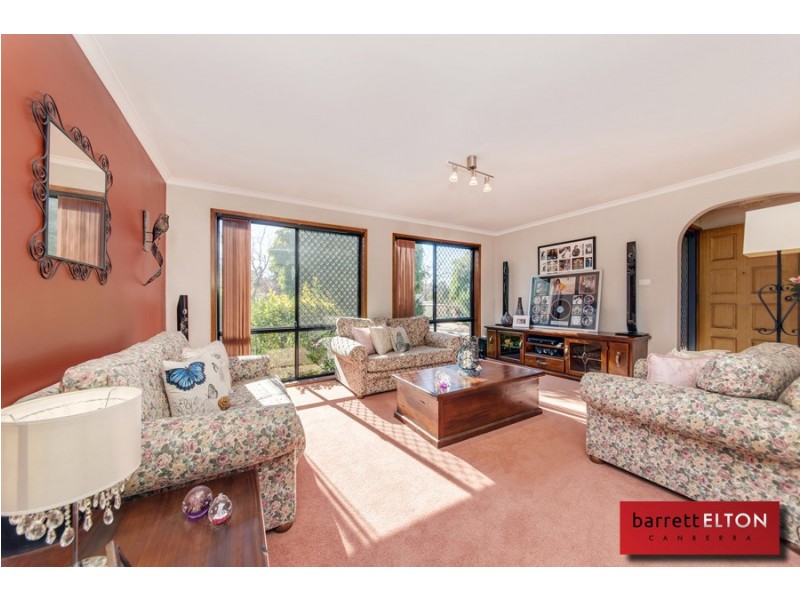 8 Schuler Place, Mckellar ACT 2617