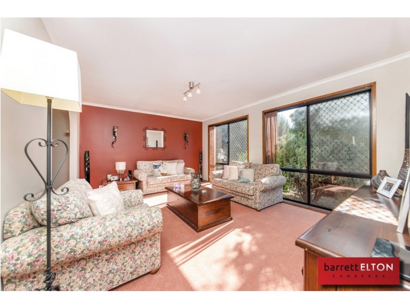 8 Schuler Place, Mckellar ACT 2617