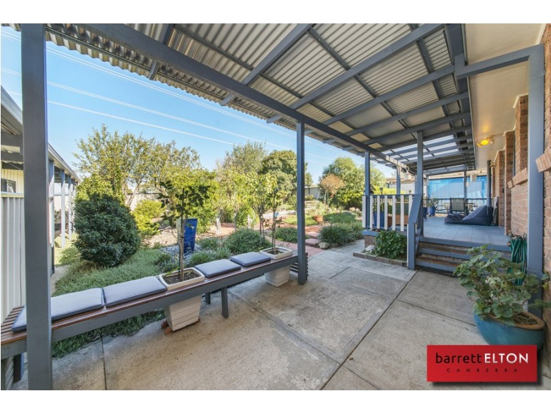 8 Schuler Place, Mckellar ACT 2617