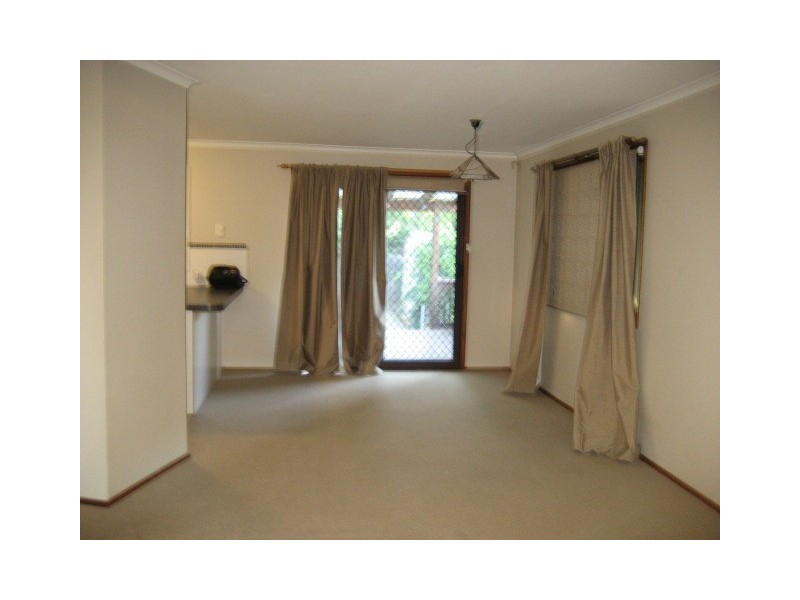 18 Carpenter Close, Calwell ACT 2905