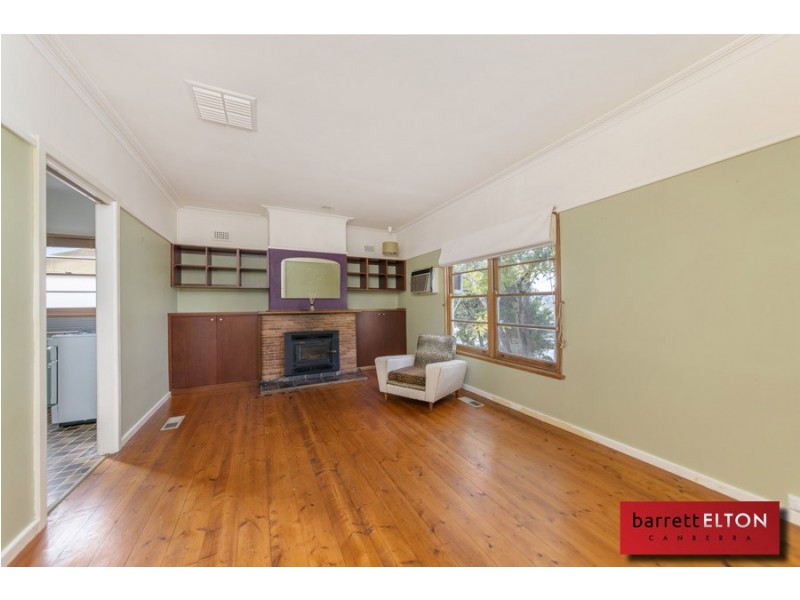 47 The Crescent, Queanbeyan NSW 2620
