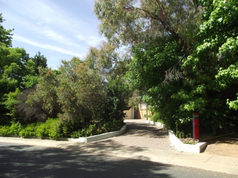 51 Barnard Cir, Florey ACT 2615