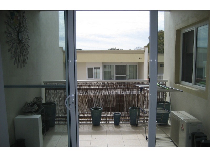 90/68 Hardwick Crescent, Holt ACT 2615