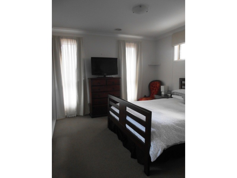 90a Hollows Circuit, Macgregor ACT 2615