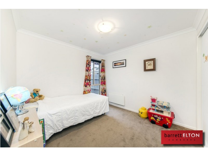 14 Ida Birchall Crescent, Macgregor ACT 2615