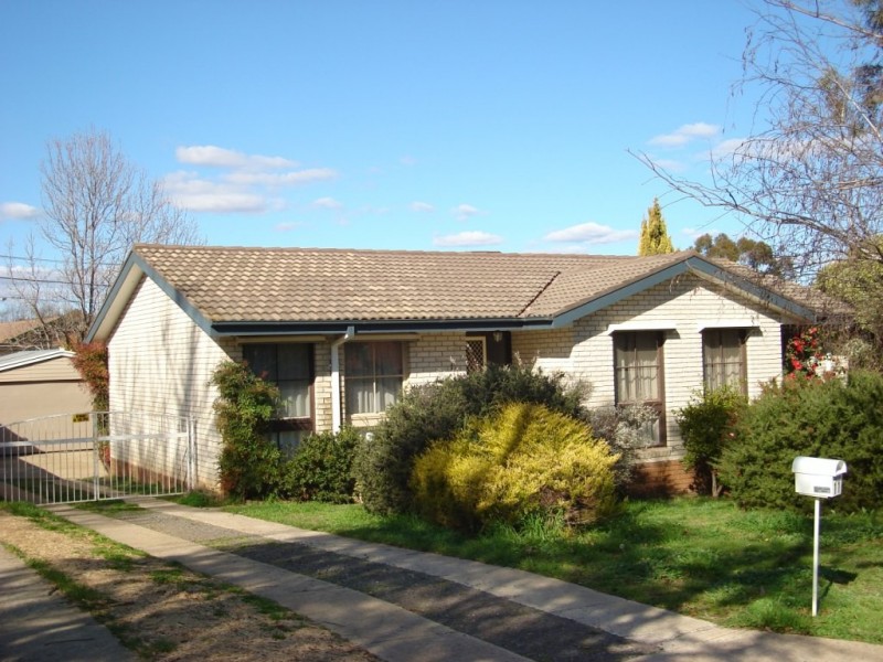 11 Kootingal Street, Giralang ACT 2617