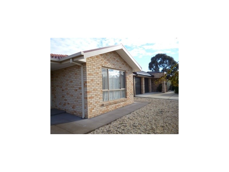 19 Mary Hall Circuit, Dunlop ACT 2615