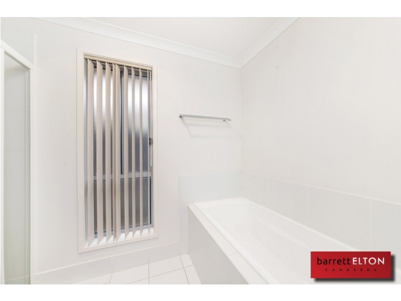 7 Pinner Place, Macgregor ACT 2615