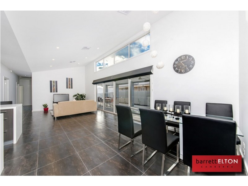 6 Benalla Street, Crace ACT 2911