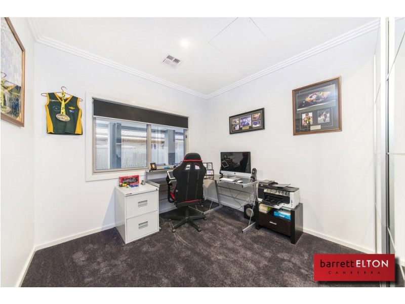 6 Benalla Street, Crace ACT 2911