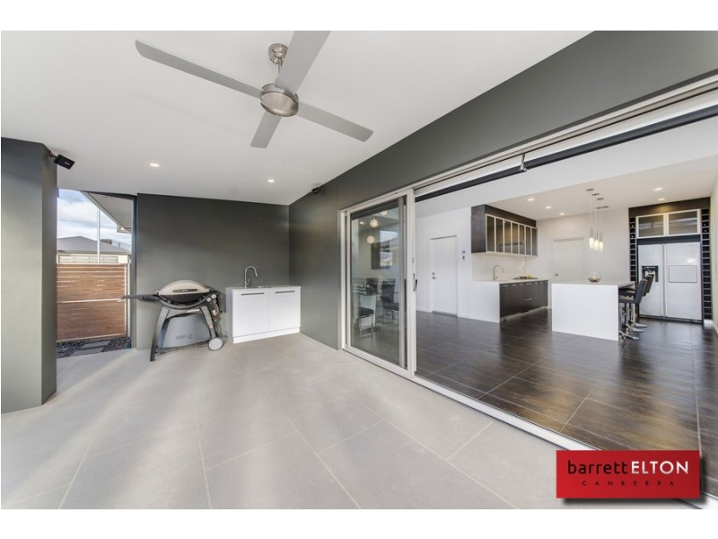 6 Benalla Street, Crace ACT 2911