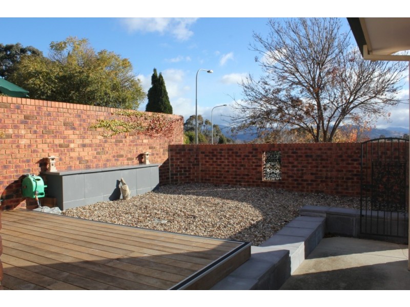 1/80 Bellchambers Crescent, Banks ACT 2906