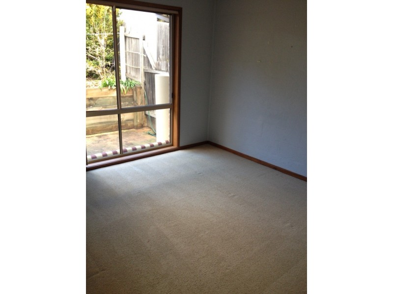 51/158 Starke Street, Holt ACT 2615