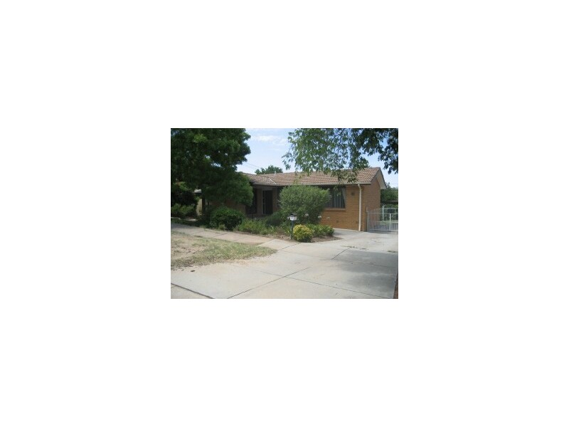 13 Fornax Street, Giralang ACT 2617