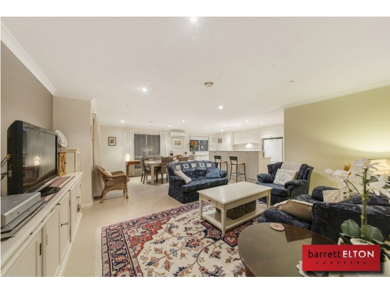 2 Polilight Street, Dunlop ACT 2615